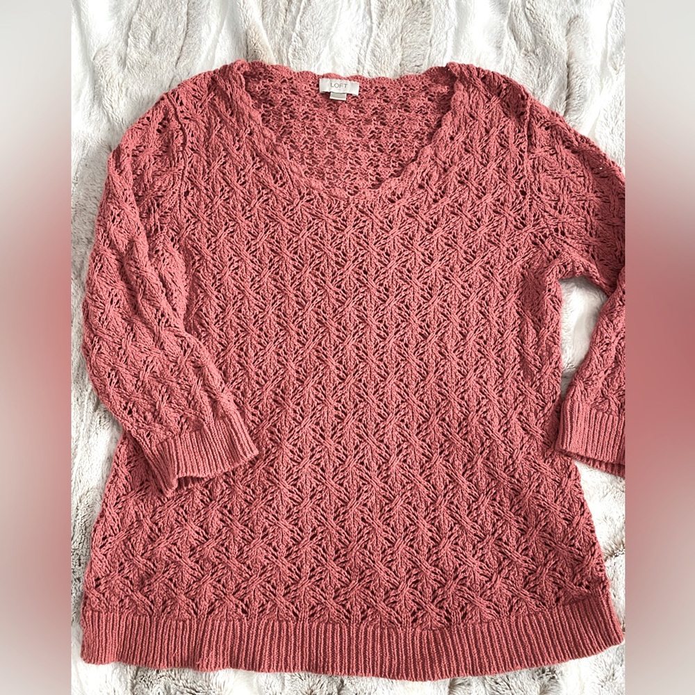 Loft open weave scalloped  v-neck lovely coral sweater.  Size XL